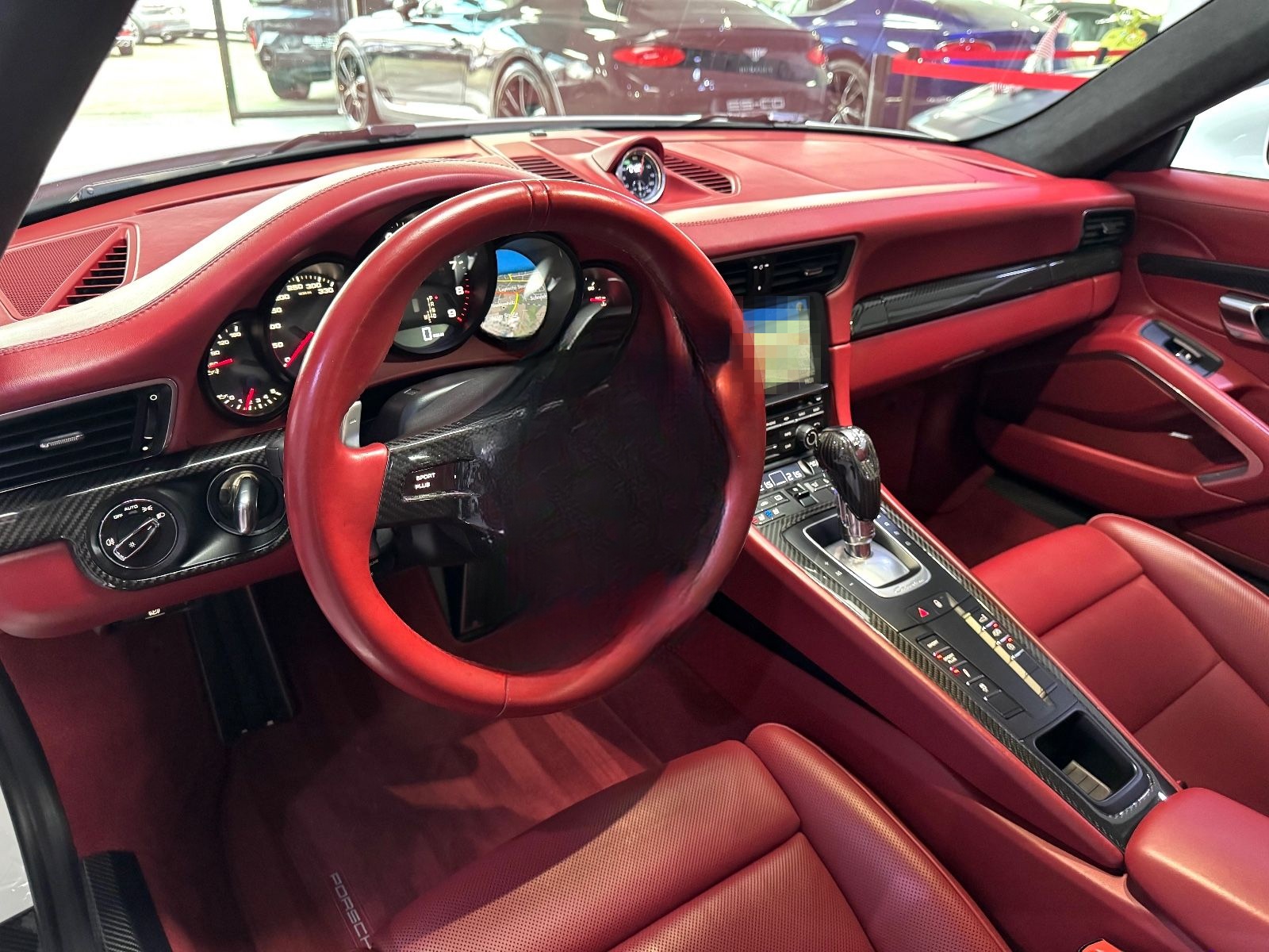 Porsche 911-991 CARRERA 4 GTS PDK CARBON KAMERA BOSE 20" foto 4