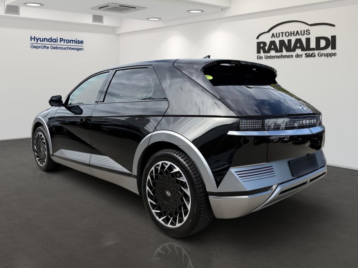 Hyundai IONIQ 5 Uniq Elektro 4WD++GARANTIE 12/30!++77KWh foto 4