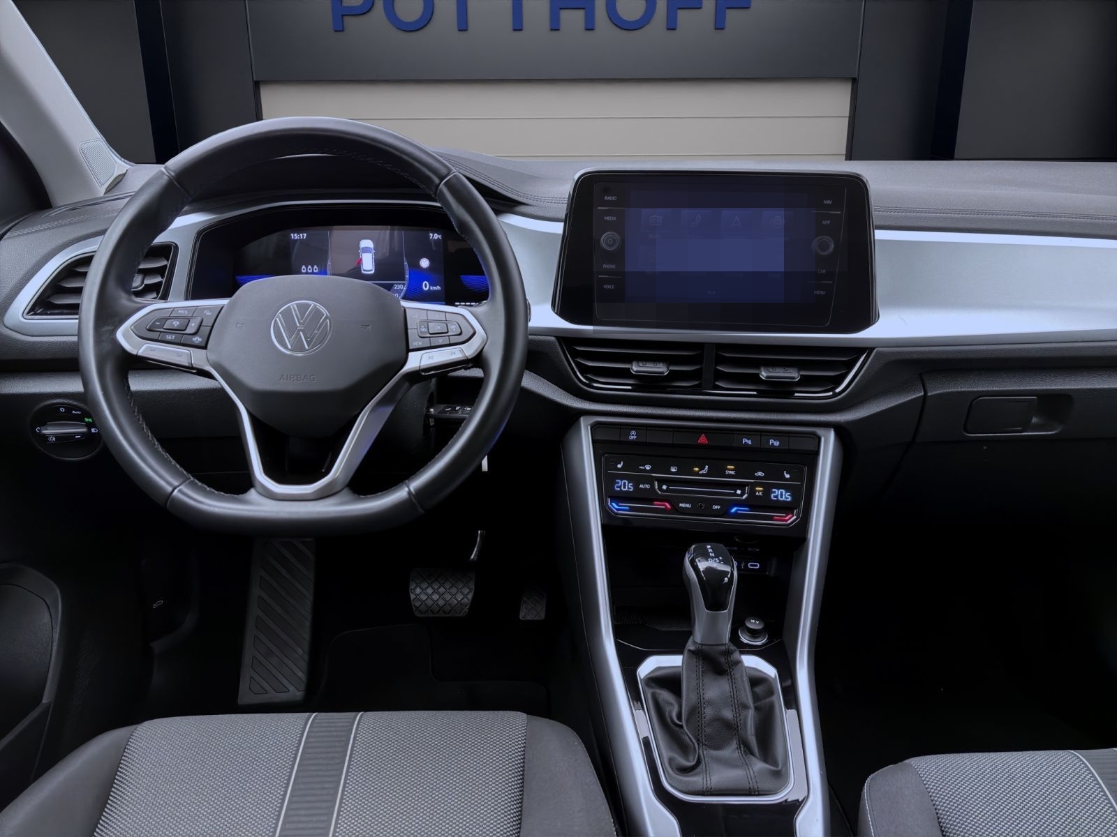 Volkswagen T-Roc 2.0 TDI DSG LIFE NAVI PDC SITZHZG KLIMA foto 12