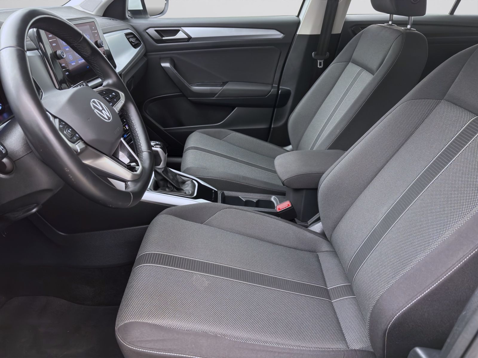 Volkswagen T-Roc 2.0 TDI DSG LIFE NAVI PDC SITZHZG KLIMA foto 9