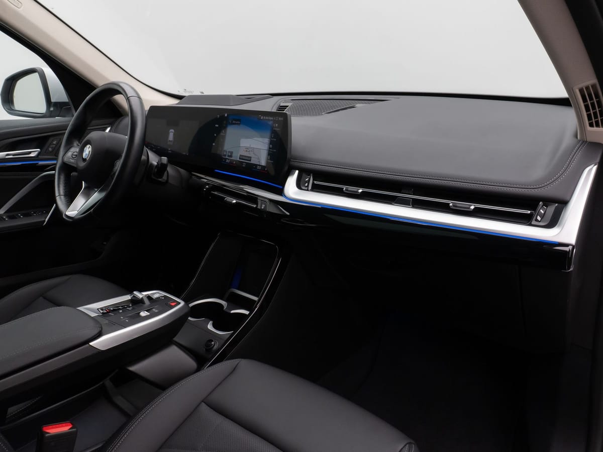 BMW X1 xD20d xLine 360°Panorama HUD DAB Komfort AHK foto 23