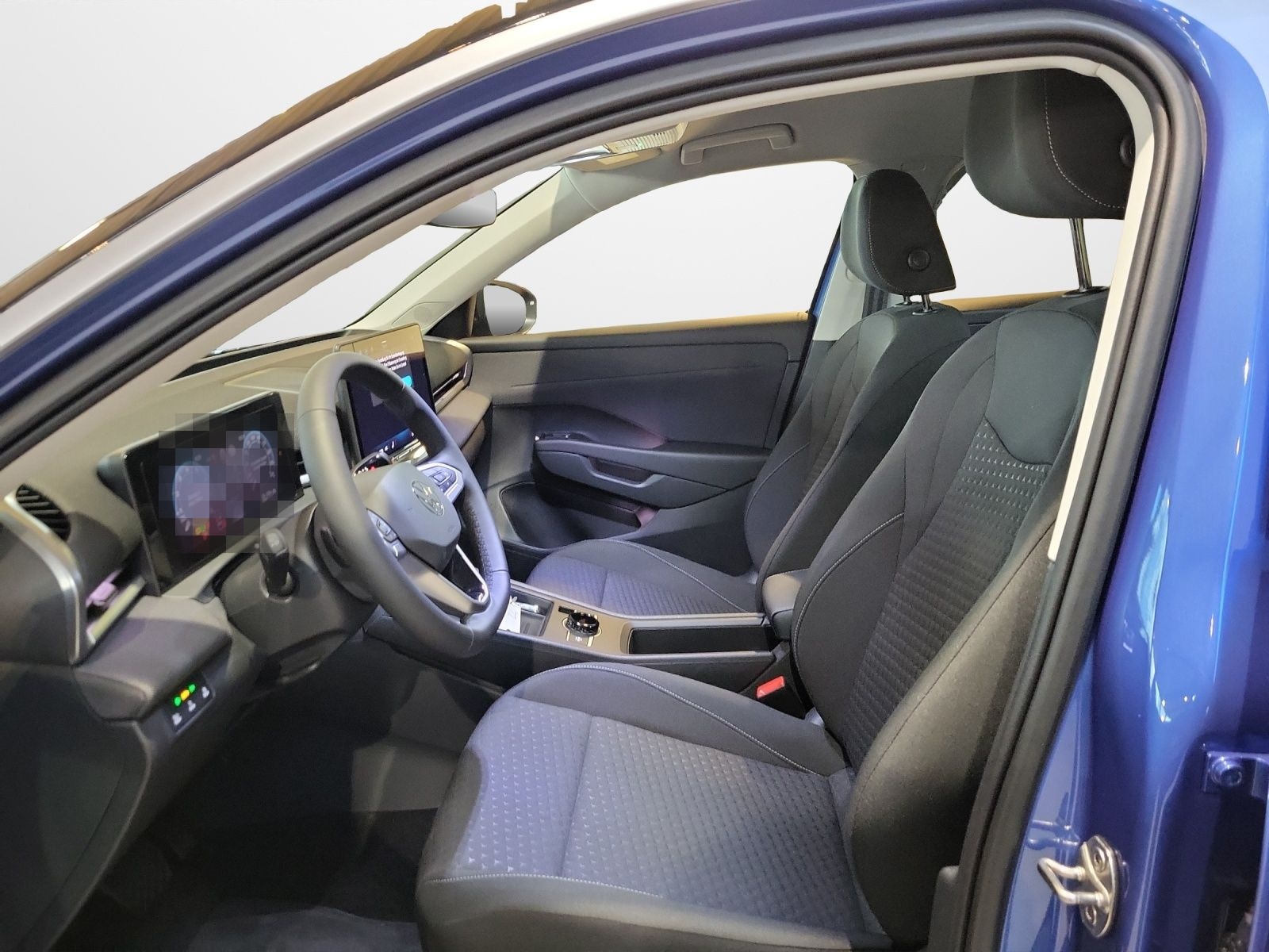 Volkswagen T-Roc 1.5 eTSI DSG Life  LED Kamera PDC LM Tempo foto 7