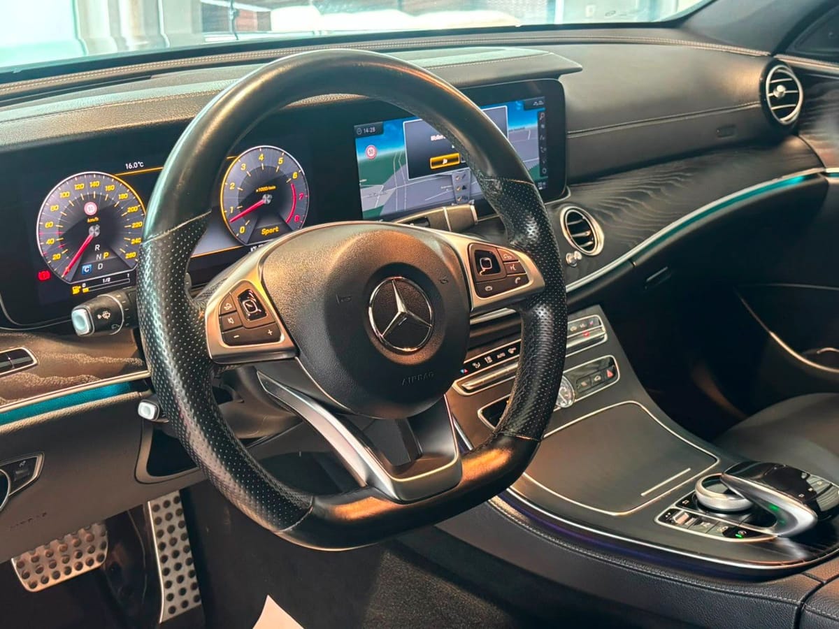 Mercedes-Benz E 400 4Matic AMG-Line AHK Burmester 360 Pano HUD foto 20