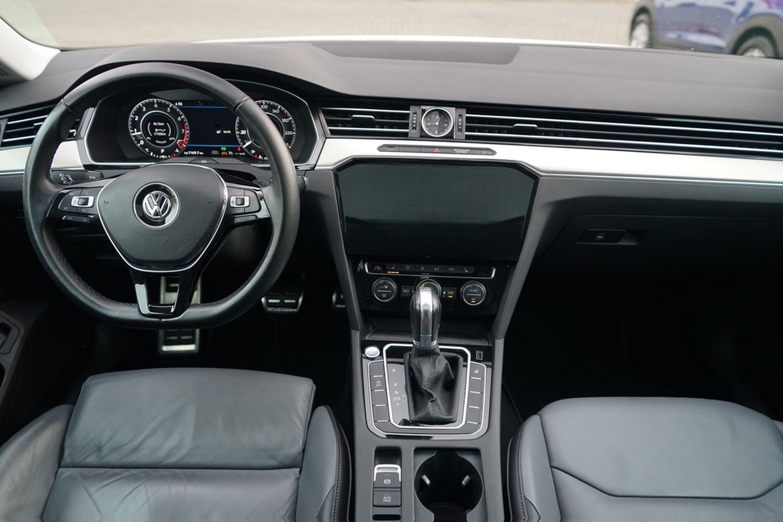 Volkswagen Arteon 1.5 TSI Elegance LED Panorama ACC Navi foto 13