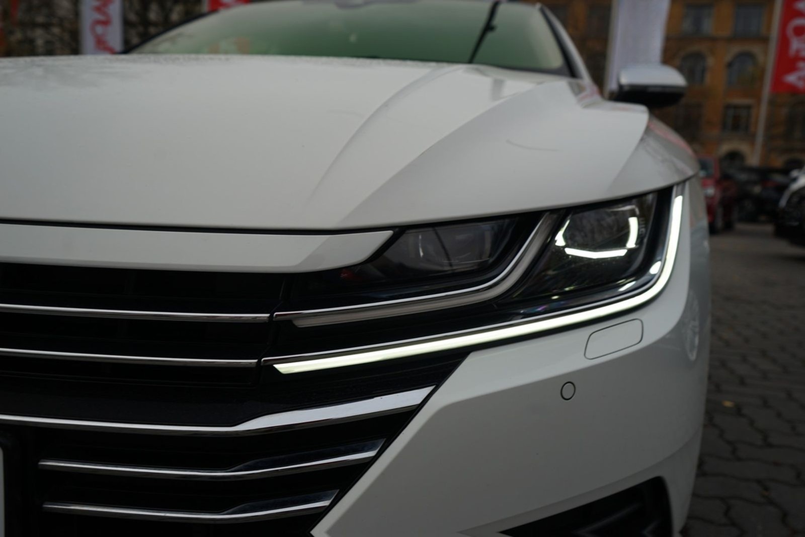 Volkswagen Arteon 1.5 TSI Elegance LED Panorama ACC Navi foto 31