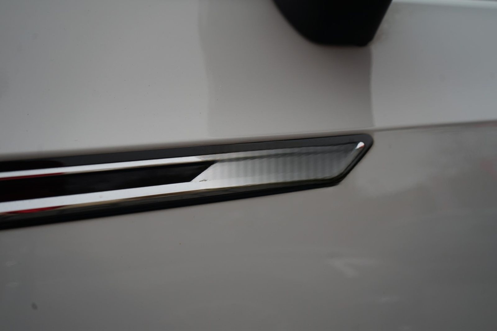 Volkswagen Arteon 1.5 TSI Elegance LED Panorama ACC Navi foto 33