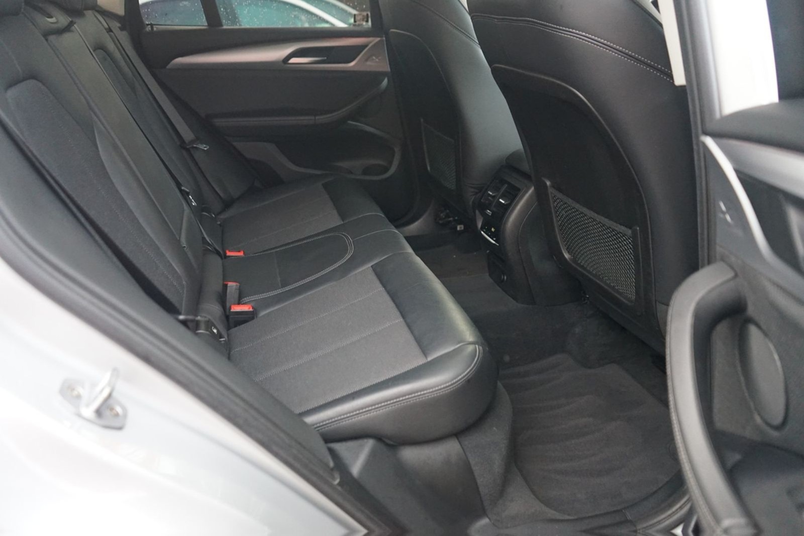 BMW X3 xDrive 30d LED Navi AHK Tempomat Sitzheizung foto 24