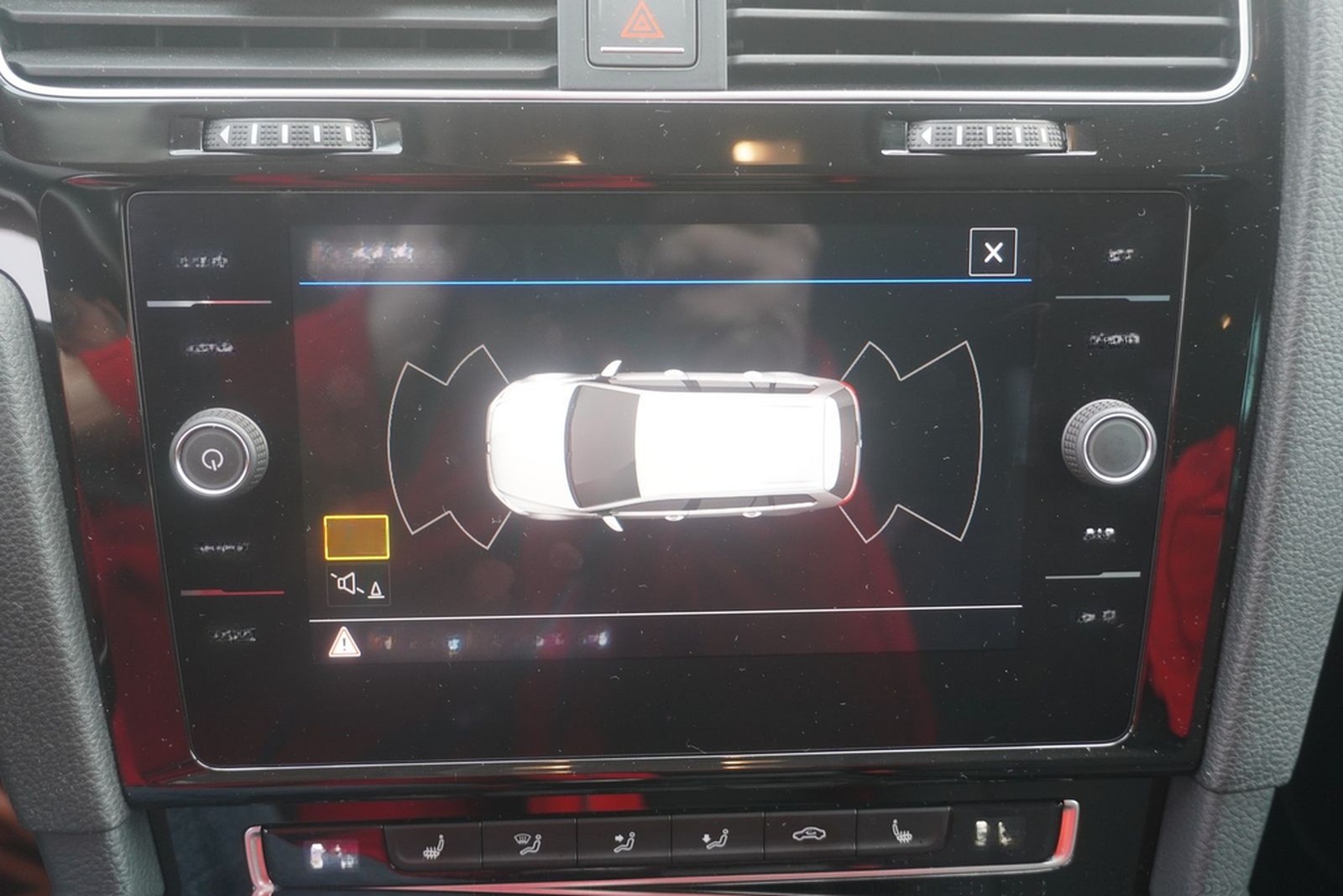 Volkswagen Golf VII Variant 1.5 TSI VC LED ACC AHK Dynaudio foto 28