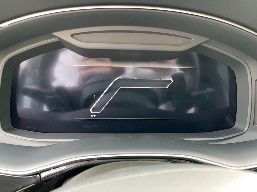 Audi RS Q8 4.0 TFSI quattro Pano Matrix LED Assistenz foto 14