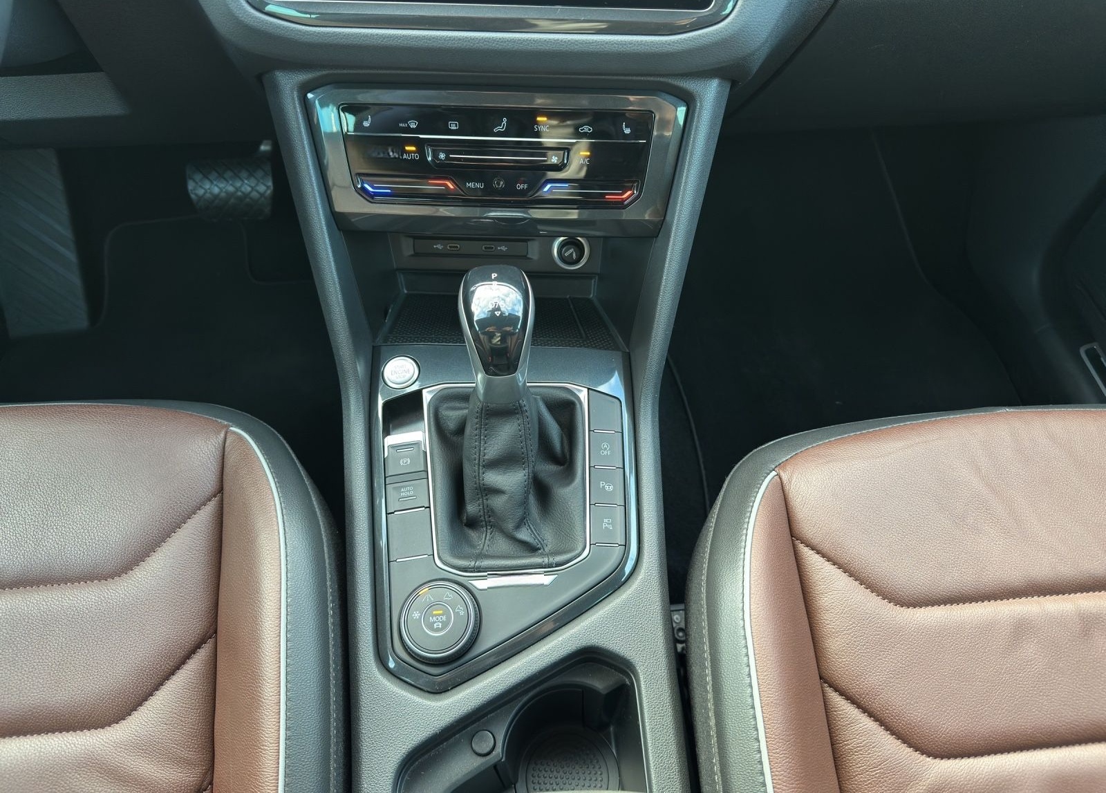 Volkswagen Tiguan Elegance 2.0 TDI DSG 4Motion*LED*NAV*AHK* foto 15