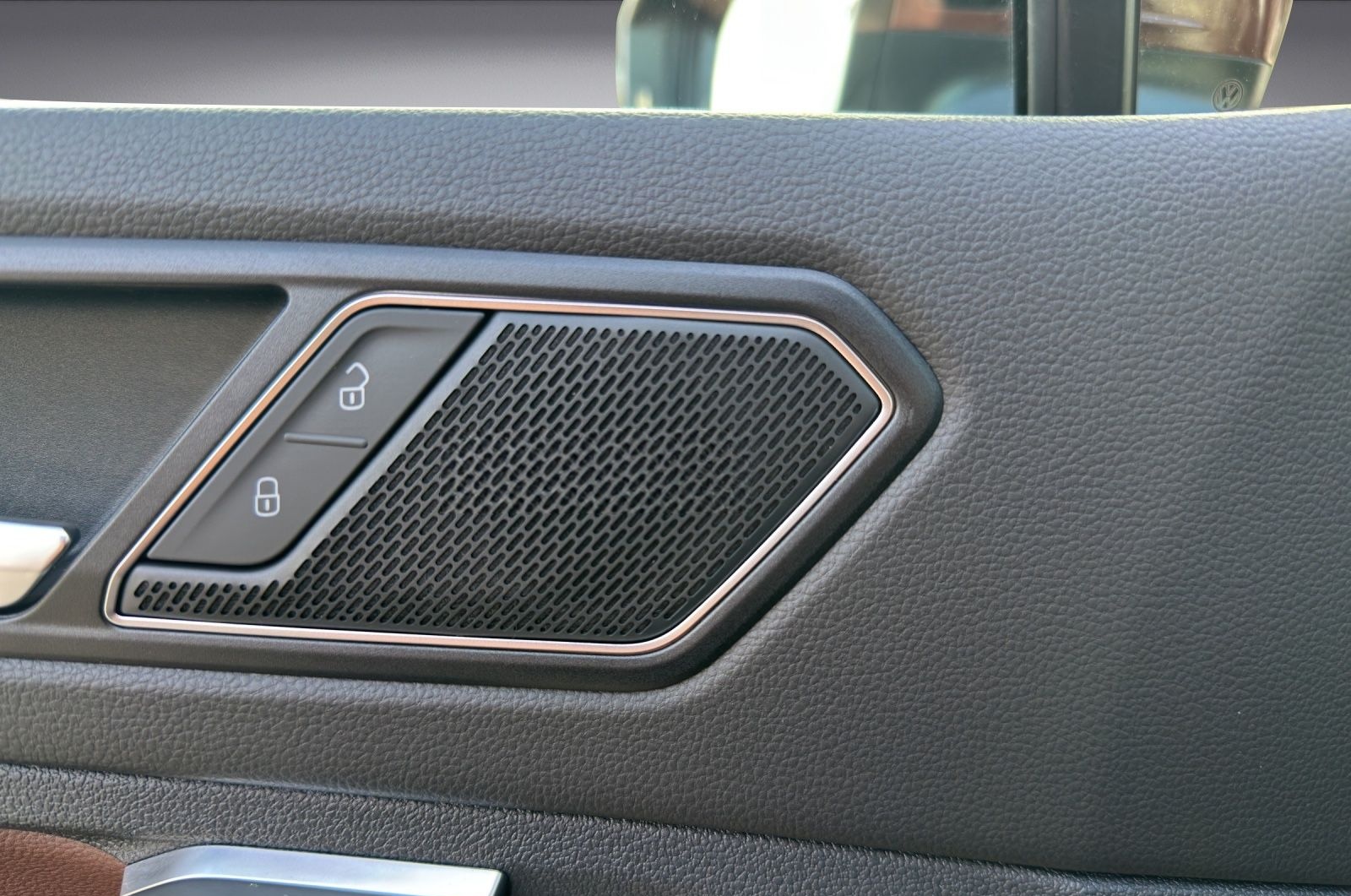 Volkswagen Tiguan Elegance 2.0 TDI DSG 4Motion*LED*NAV*AHK* foto 18