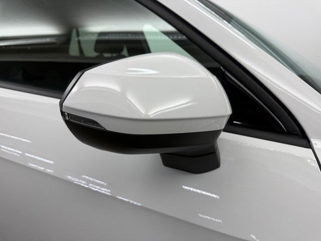 Audi Q2 S line Matrix LED Optikpaket Assistenzpaket foto 16