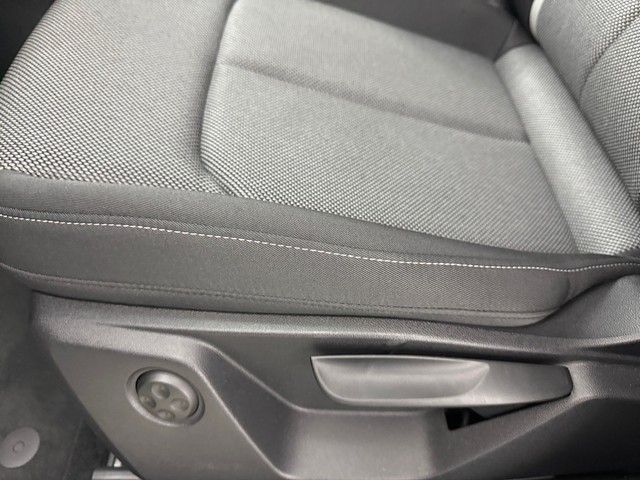 Audi Q2 S line Matrix LED Optikpaket Assistenzpaket foto 6