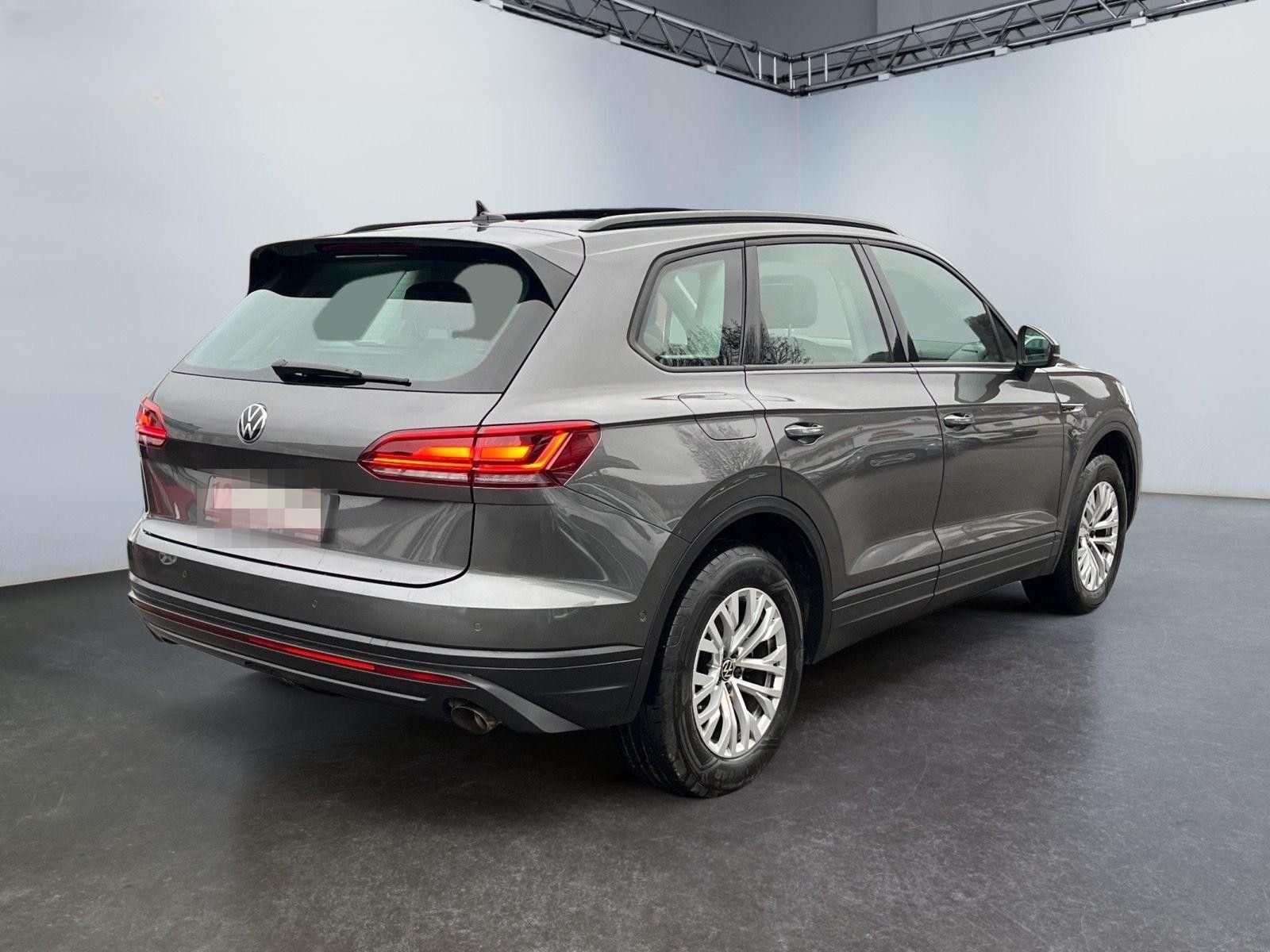 Volkswagen Touareg 4Motion/ACC/PANO/1.HAND/NAVI/TOP/ foto 5