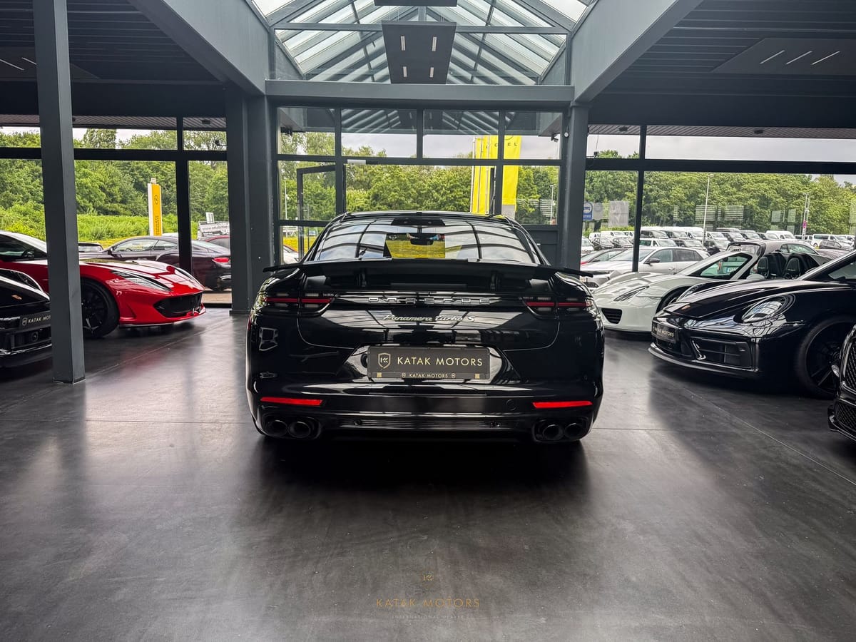 Porsche Panamera TURBO S E-HYBRID PCCB APPROVED MASSAGE foto 4
