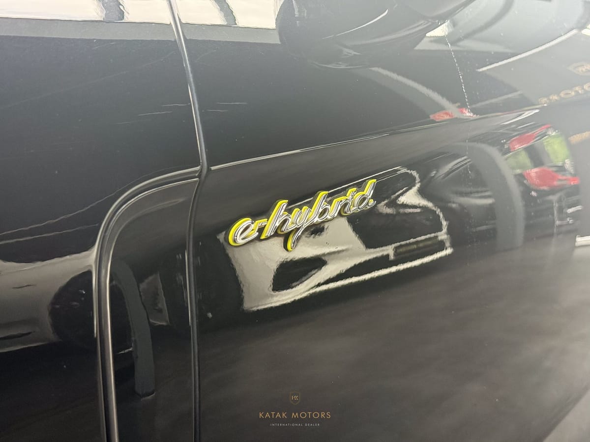 Porsche Panamera TURBO S E-HYBRID PCCB APPROVED MASSAGE foto 9