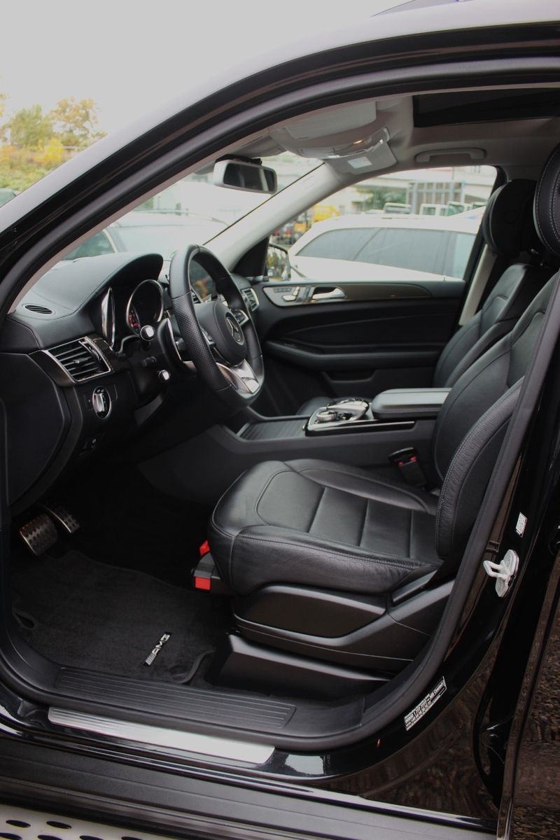 Mercedes-Benz GLS 350 d 4MATIC AMG 9-G KEYLESS CARBON TV WEBAS foto 12