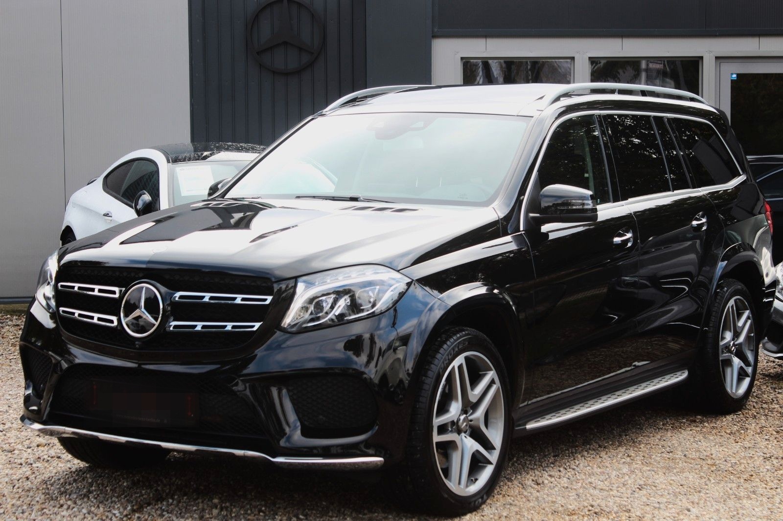 Mercedes-Benz GLS 350 d 4MATIC AMG 9-G KEYLESS CARBON TV WEBAS foto 3