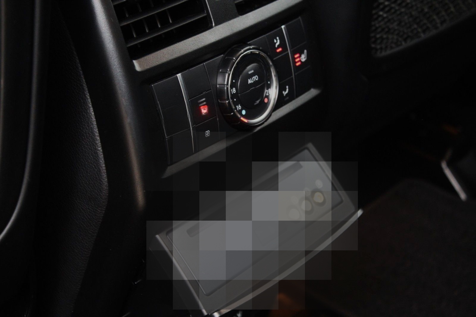 Mercedes-Benz GLS 350 d 4MATIC AMG 9-G KEYLESS CARBON TV WEBAS foto 23