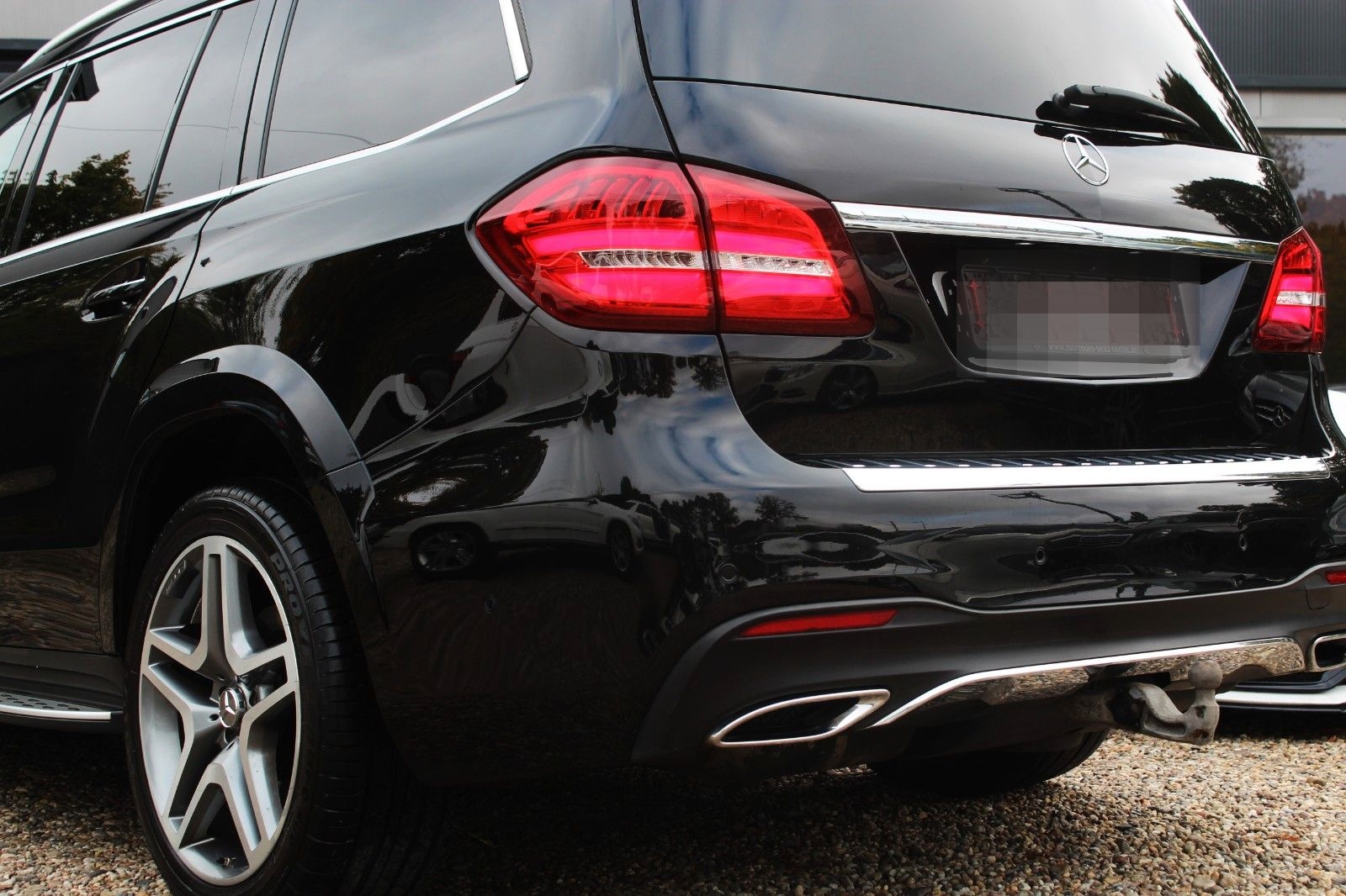 Mercedes-Benz GLS 350 d 4MATIC AMG 9-G KEYLESS CARBON TV WEBAS foto 6