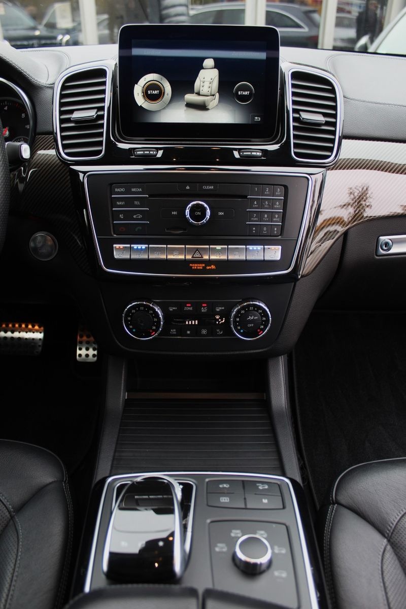 Mercedes-Benz GLS 350 d 4MATIC AMG 9-G KEYLESS CARBON TV WEBAS foto 10