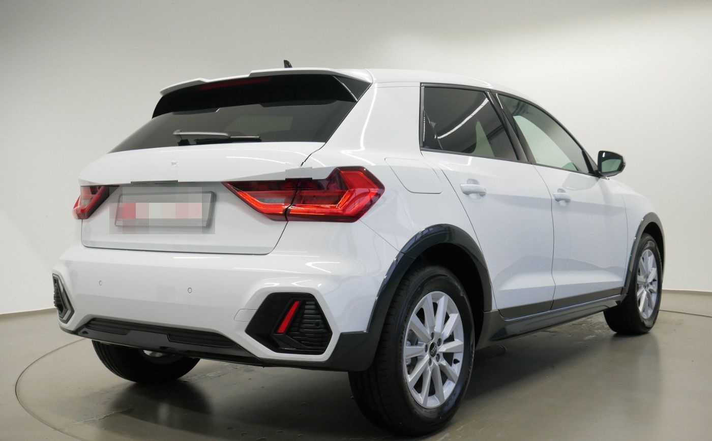 Audi A1 allstreet 30 TFSI S tro. LED virt. Cock. PDC+ foto 6