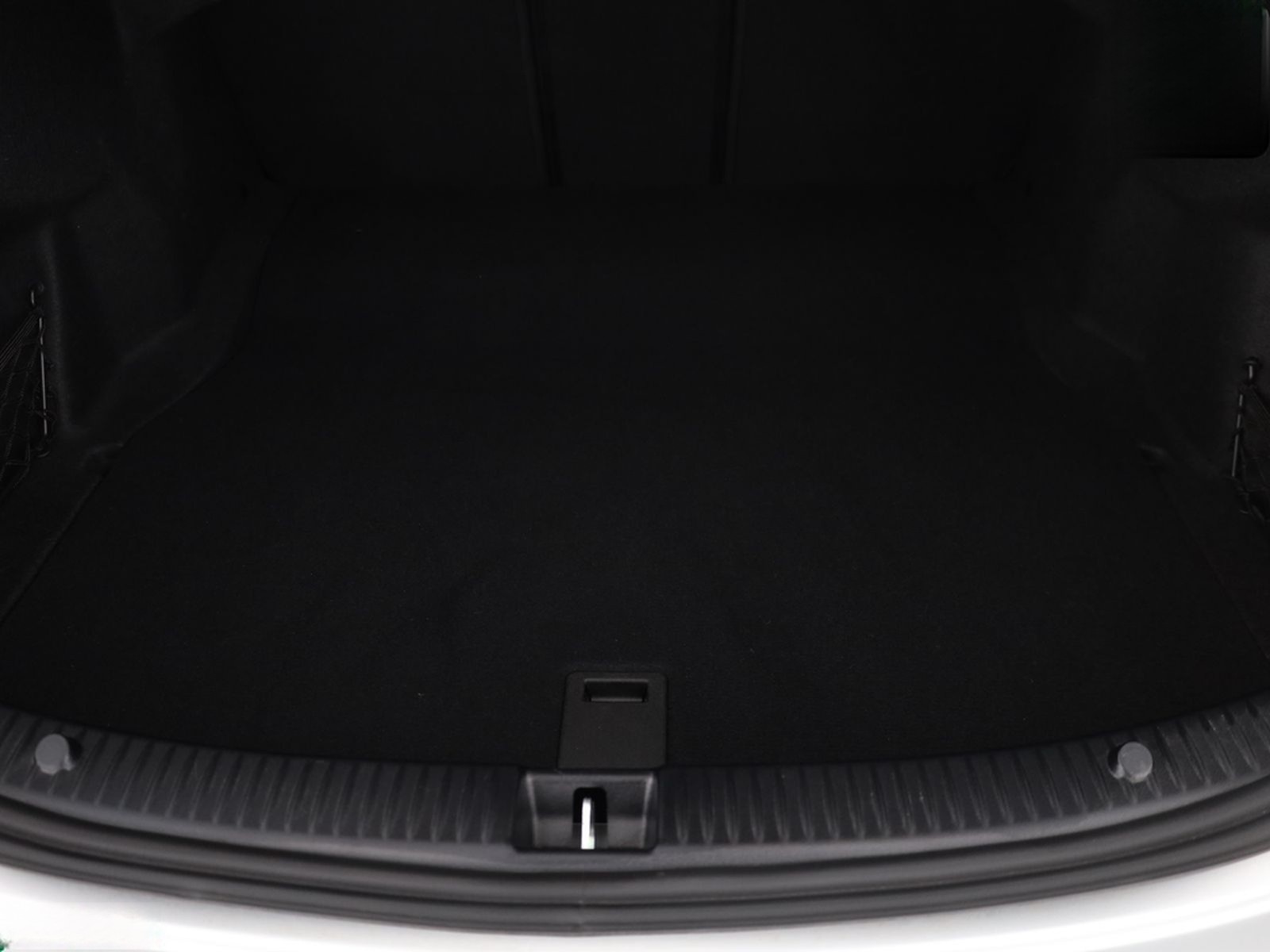 Mercedes-Benz C 300 AMG AIRMATIC HUD,360GRAD,COMAND,DISTRO,AHK foto 13