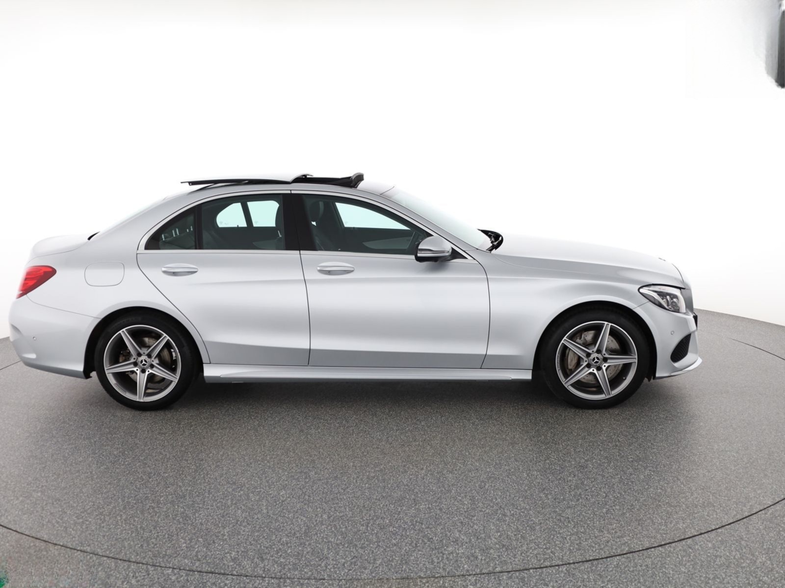 Mercedes-Benz C 300 AMG AIRMATIC HUD,360GRAD,COMAND,DISTRO,AHK foto 6