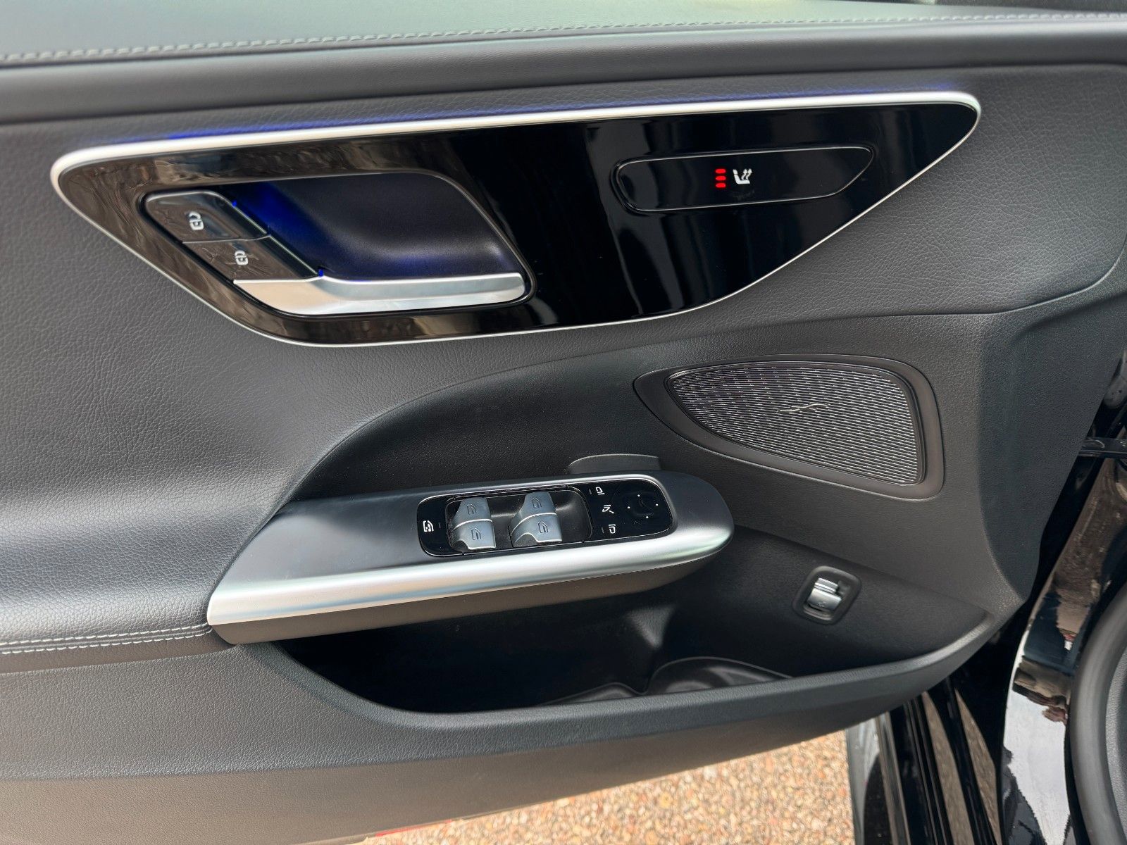 Mercedes-Benz C 300 Limo. 9G AMG Line,LED,AHK,RFK,Spur,Mbux foto 10