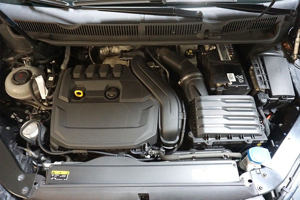Volkswagen Touran 1.5TSI DSG Highline 7-Sitzer AHK Navi LED foto 14