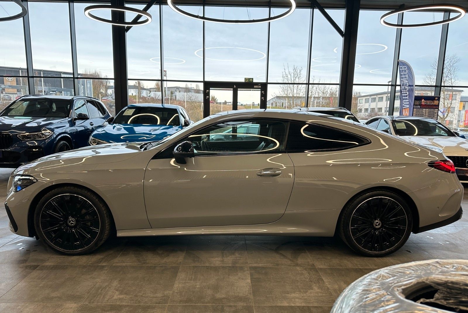 Mercedes-Benz CLE 300 Coupe 4Matic *Designo*AMG Line*Kamera* foto 18