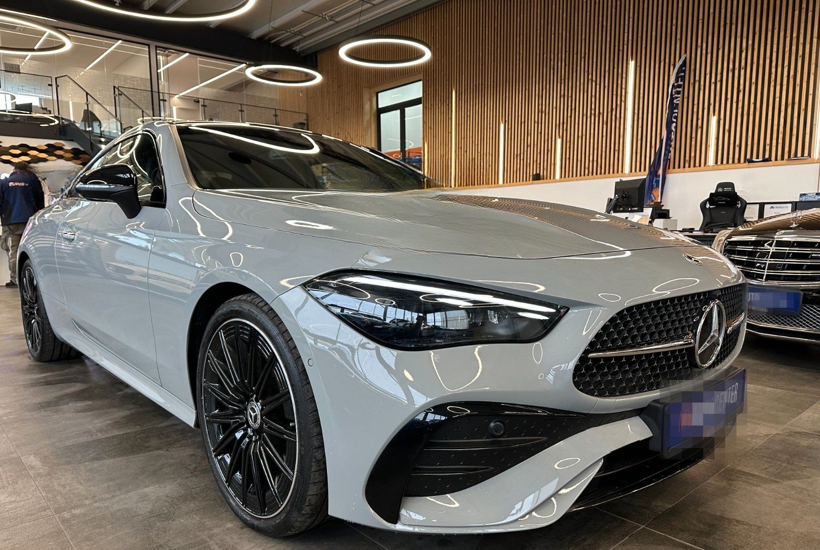 Mercedes-Benz CLE 300 Coupe 4Matic *Designo*AMG Line*Kamera* foto 4