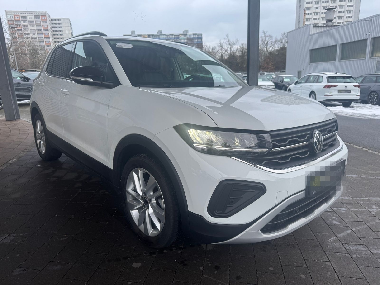 Volkswagen T-Cross 1.0 TSI Life APP/ACC/NAVI/ALLSEASON foto 4