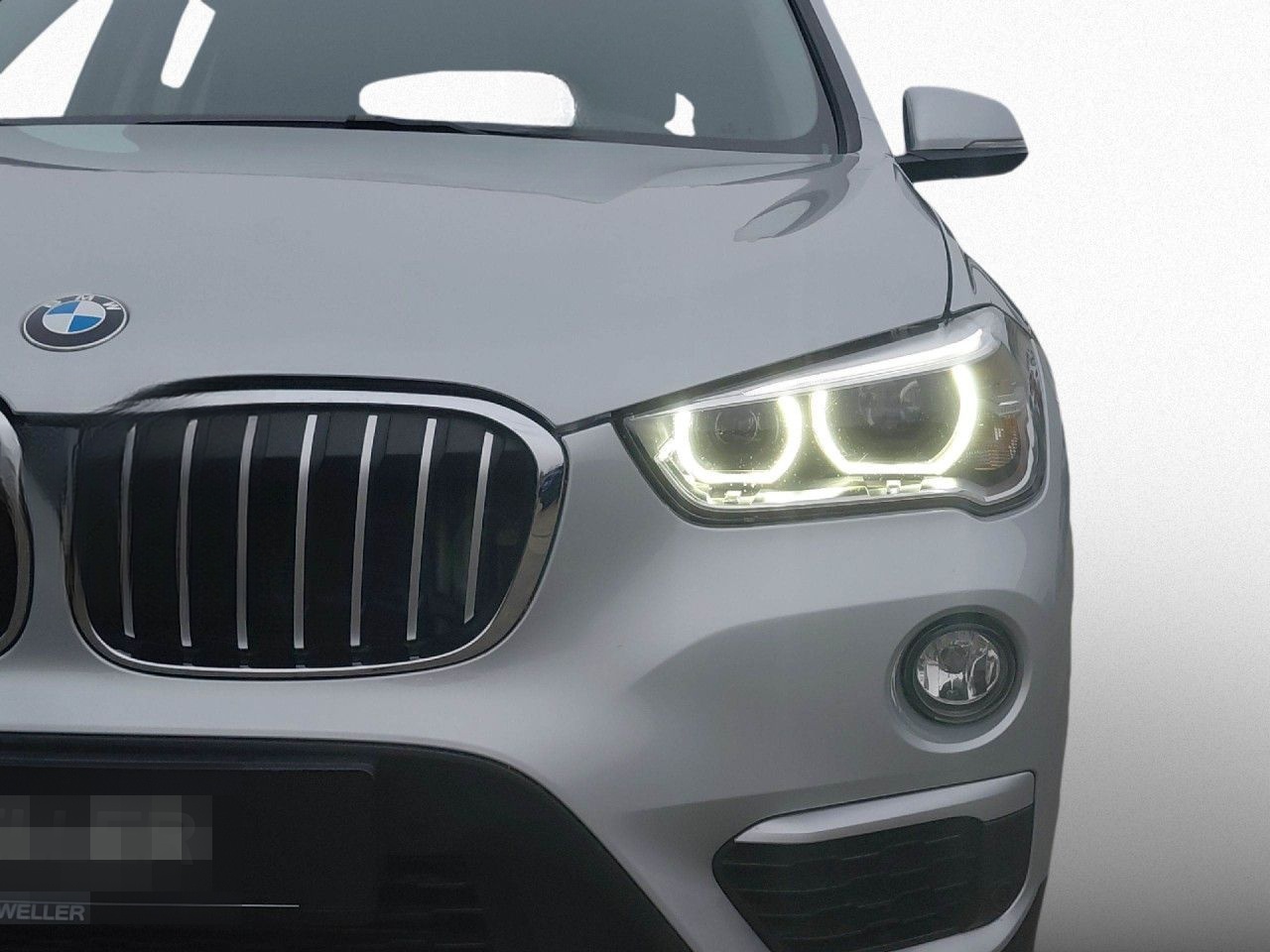 BMW X1 sDrive20i xLine Aut. AHK,Pano,Kam,PA,Tempo foto 9