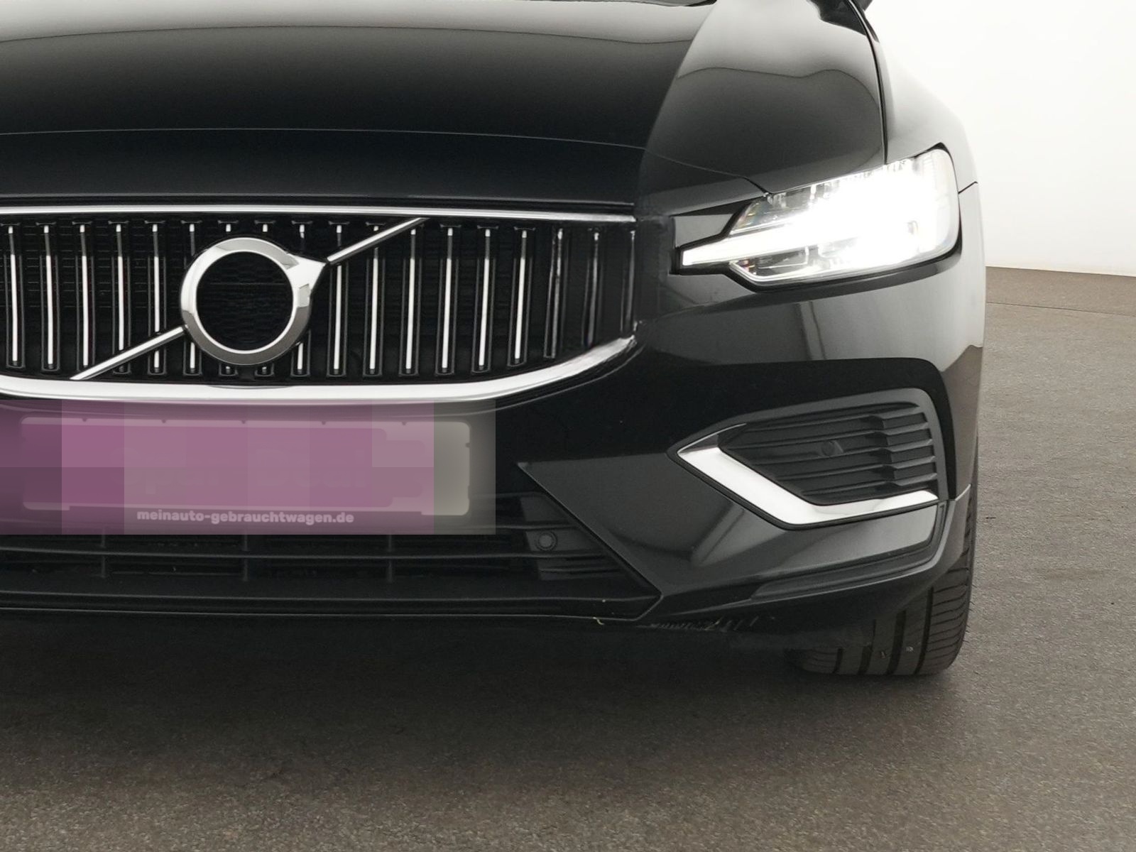 Volvo V60 Inscription Expression Recharge AHK|Navi|LED foto 13