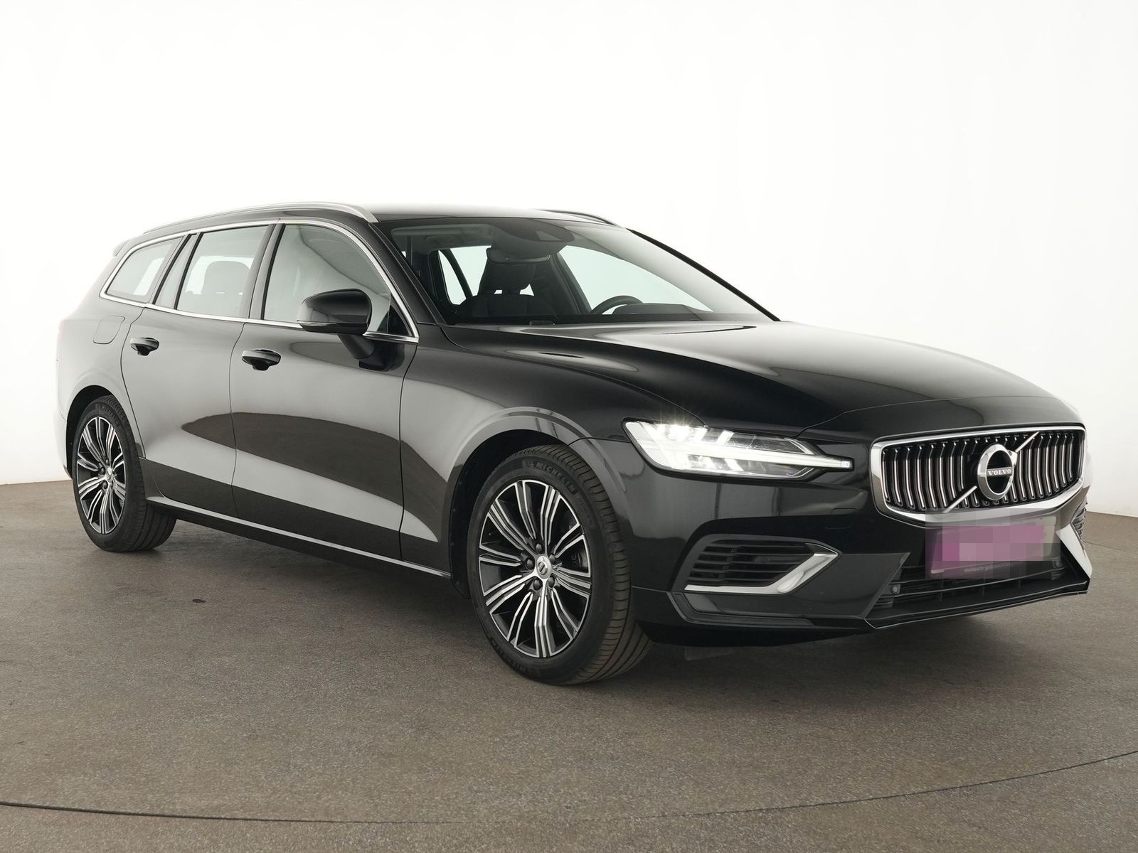 Volvo V60 Inscription Expression Recharge AHK|Navi|LED foto 5