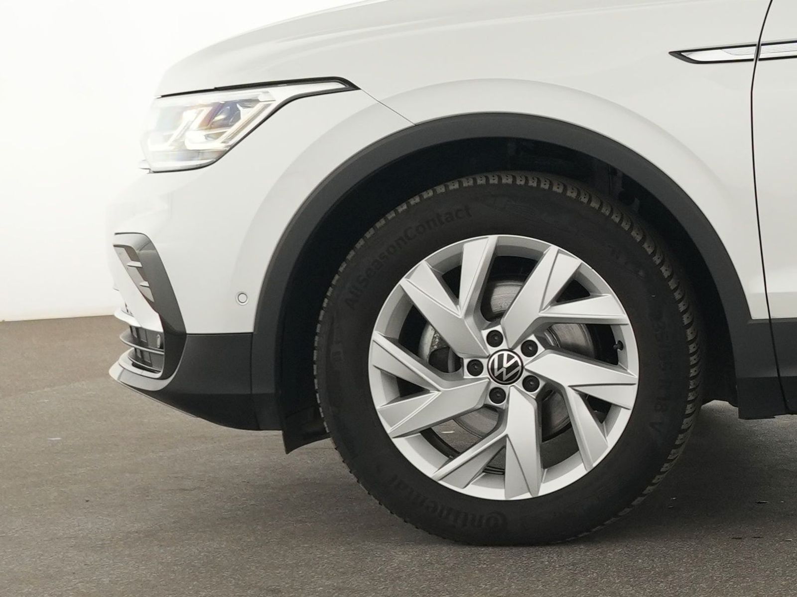 Volkswagen Tiguan Elegance Fernlichassist|Navi|ACC|Kamera foto 14