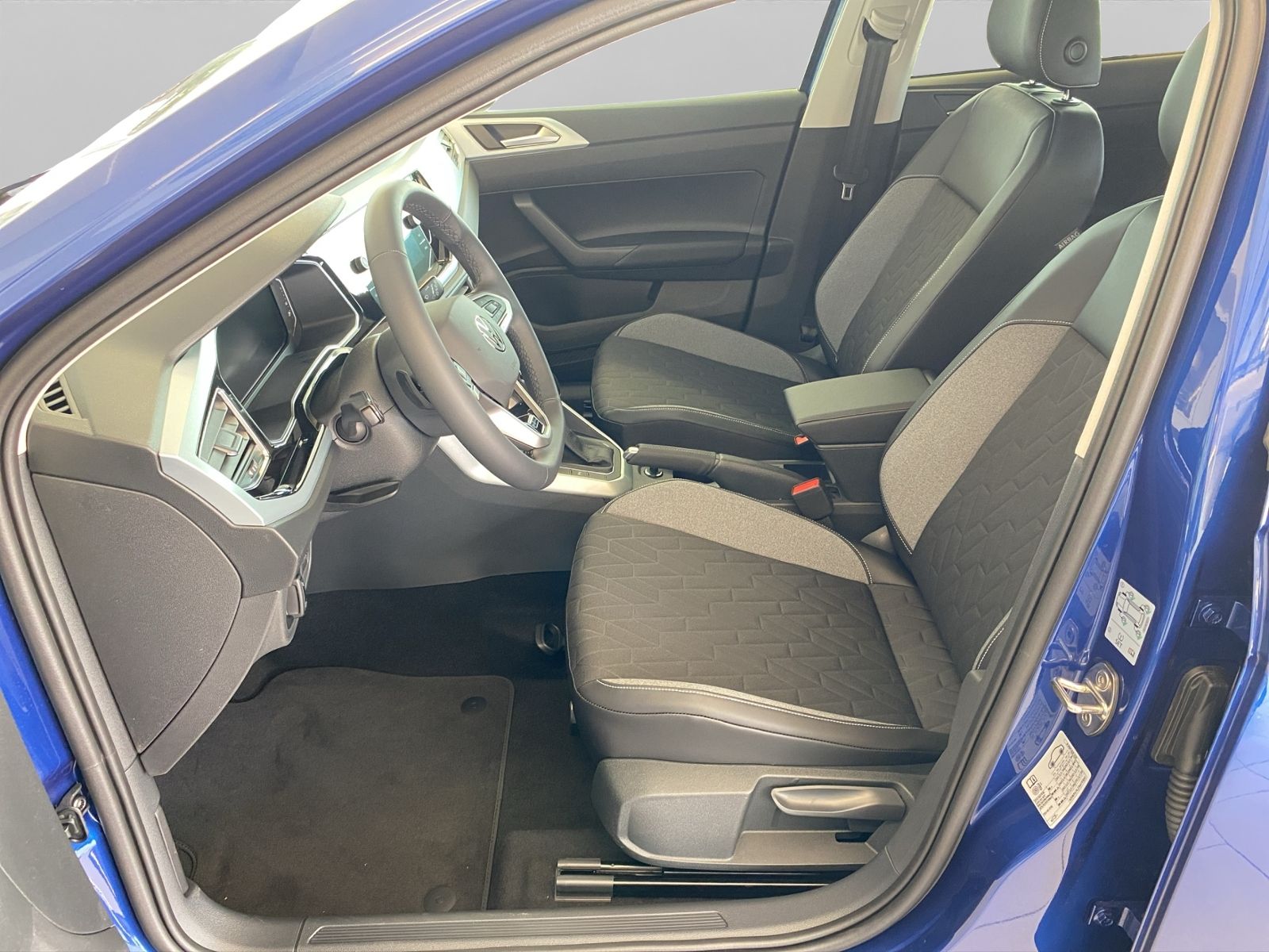Volkswagen Taigo 1.0 TSI GOAL +DSG+KAMERA+NAVI+KLIMA+LM+ZV+ foto 9
