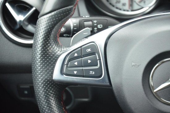 Mercedes-Benz CLA 220 CDI Shooting Brake AMG Line Xenon Navi K foto 15