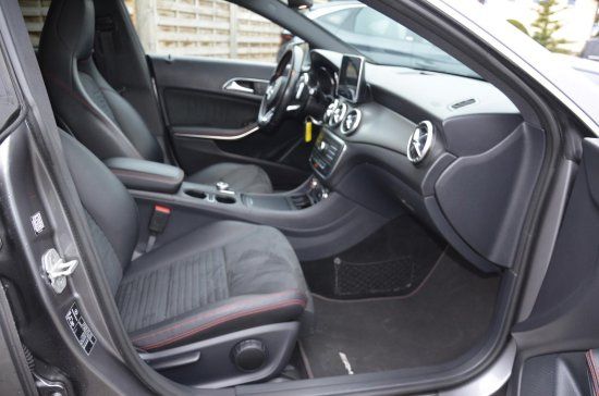 Mercedes-Benz CLA 220 CDI Shooting Brake AMG Line Xenon Navi K foto 9