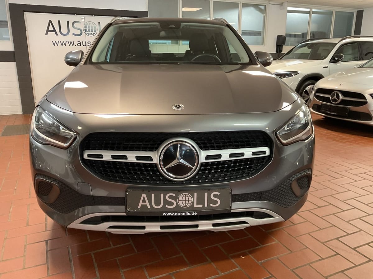 Mercedes-Benz GLA 180 Business Kamera Navi Sitzheizung foto 3