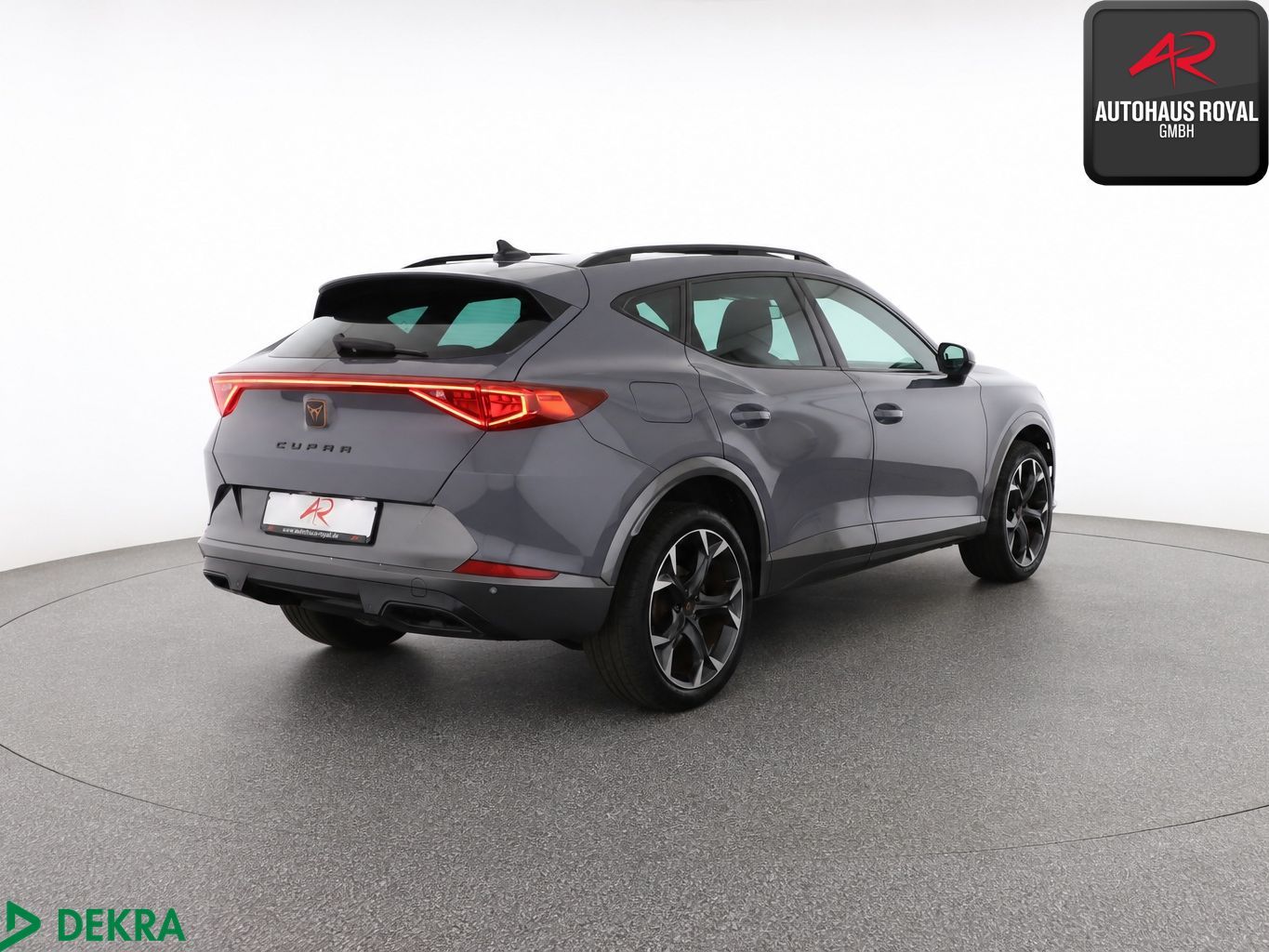 Cupra Formentor 2.0 TDI 4DRIVE PANO,BEATS,KEYLESS,AHK foto 4