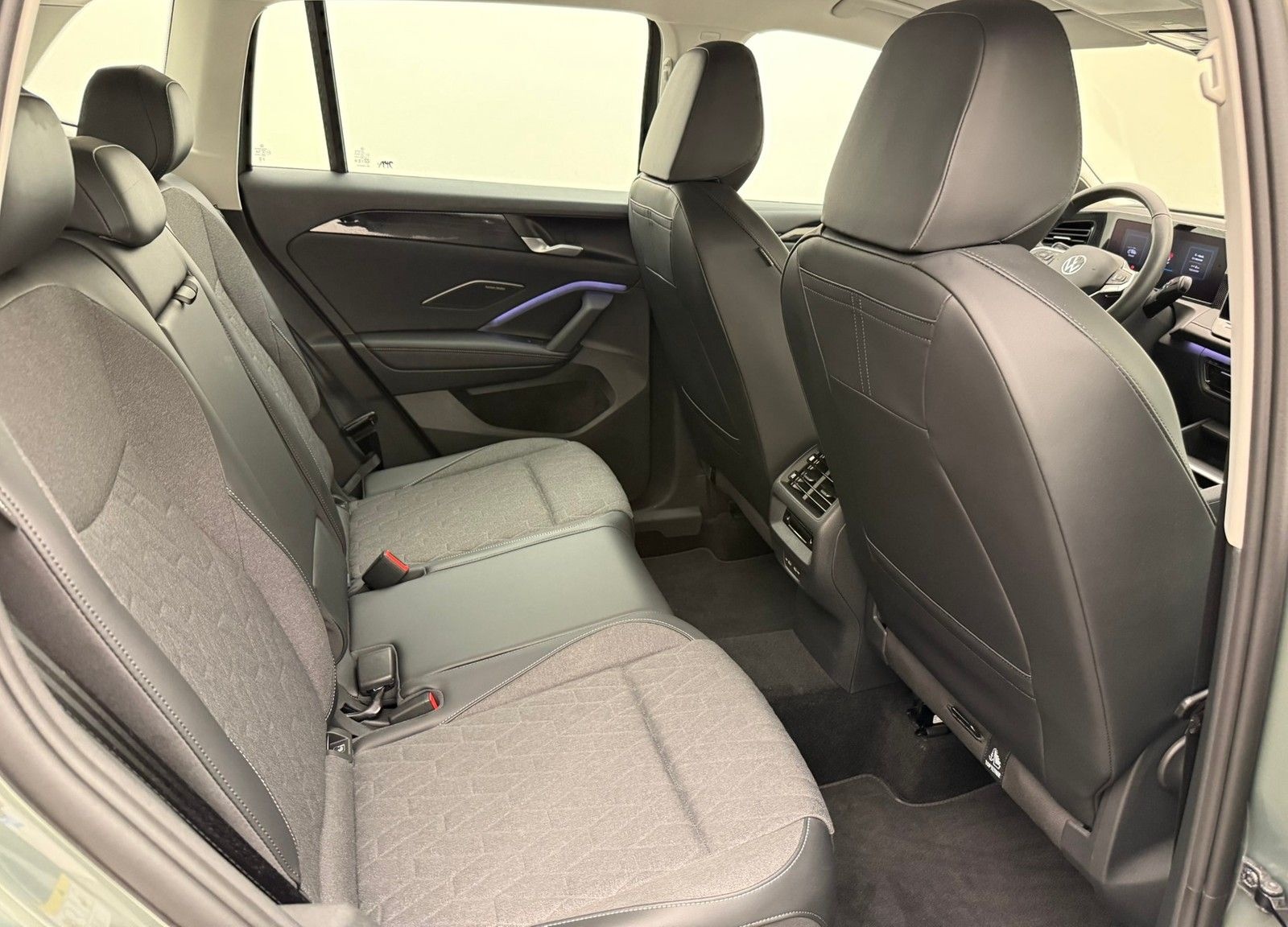 Volkswagen Tiguan 1.5 eHybrid DSG Life KomfortIQ.Max20Head foto 12