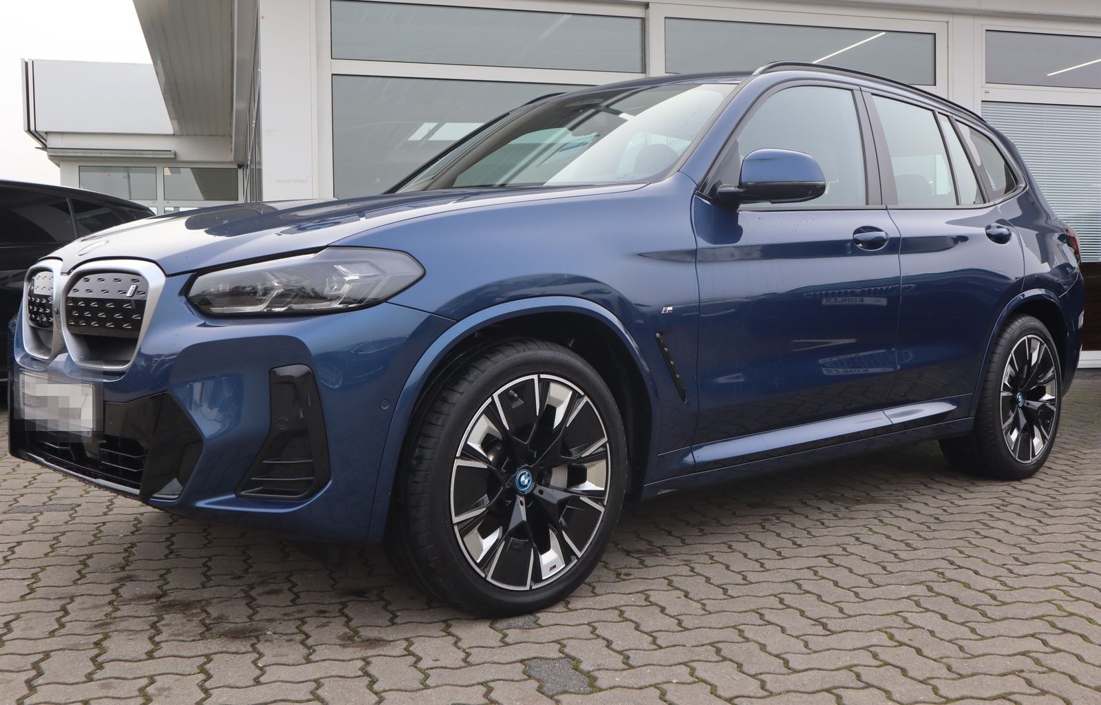 BMW iX3 M Sport/Gestik/Head-Up/ HK/DAB/WLAN/Shz