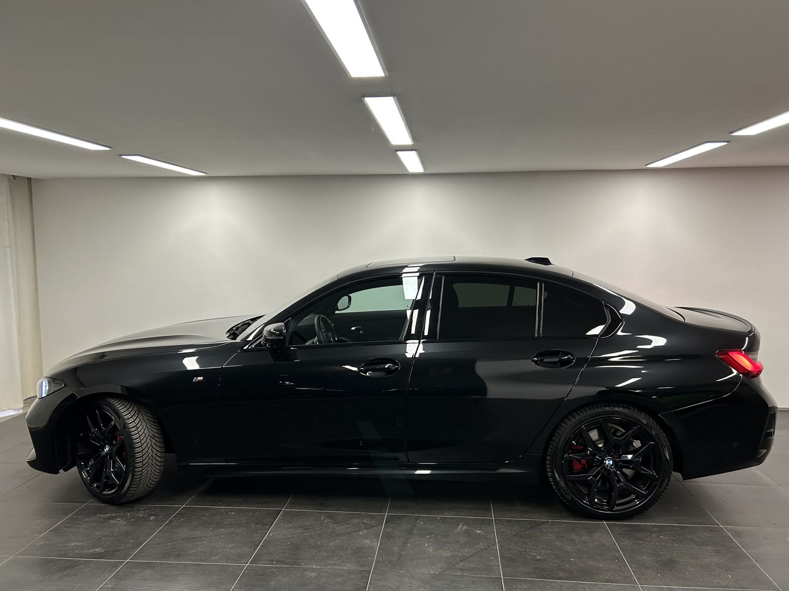 BMW 330d xDrive M Sportpaket Pro DA. Prof. PA. Plus  foto 2