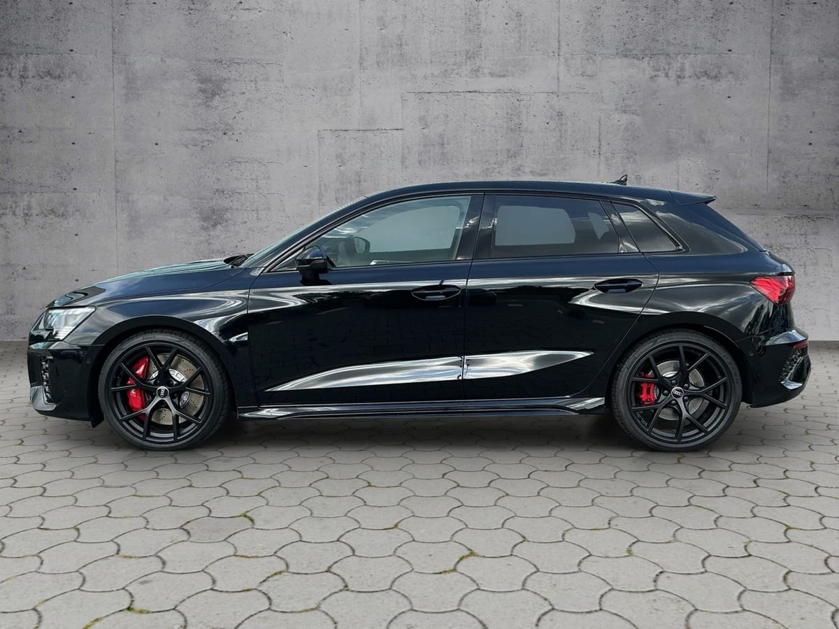 Audi RS3 Sportback 2.5 TFSI quattro B&O MATRIX foto 2