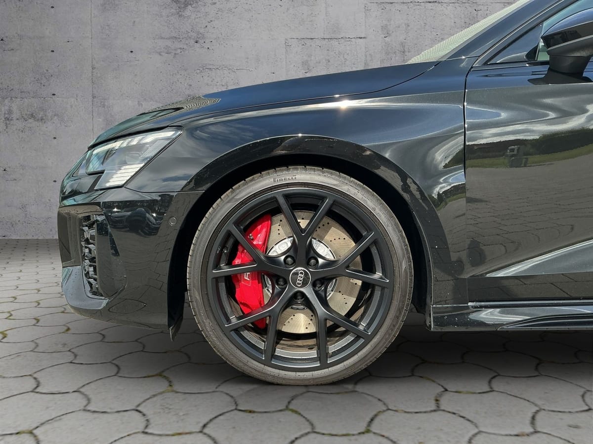 Audi RS3 Sportback 2.5 TFSI quattro B&O MATRIX foto 13