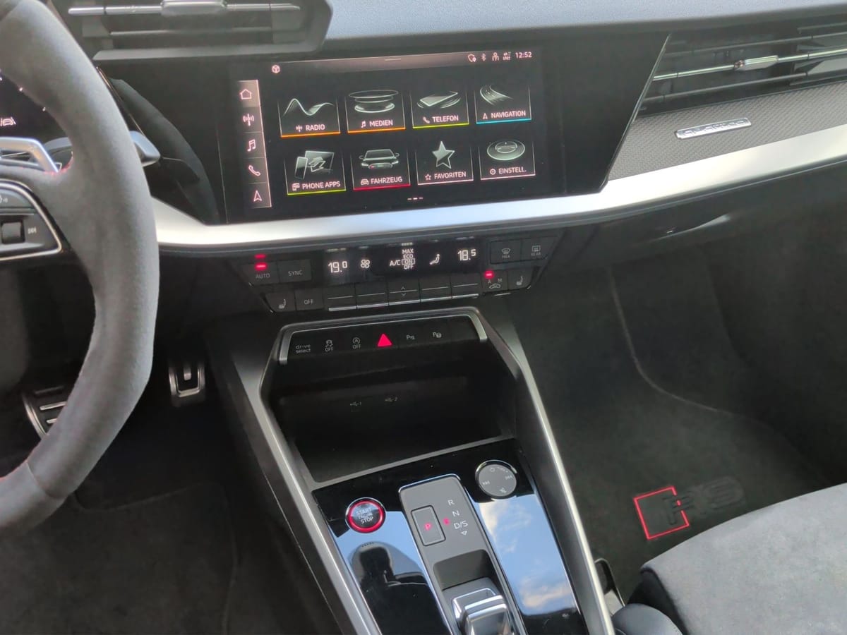 Audi RS3 Sportback 2.5 TFSI quattro B&O MATRIX foto 9