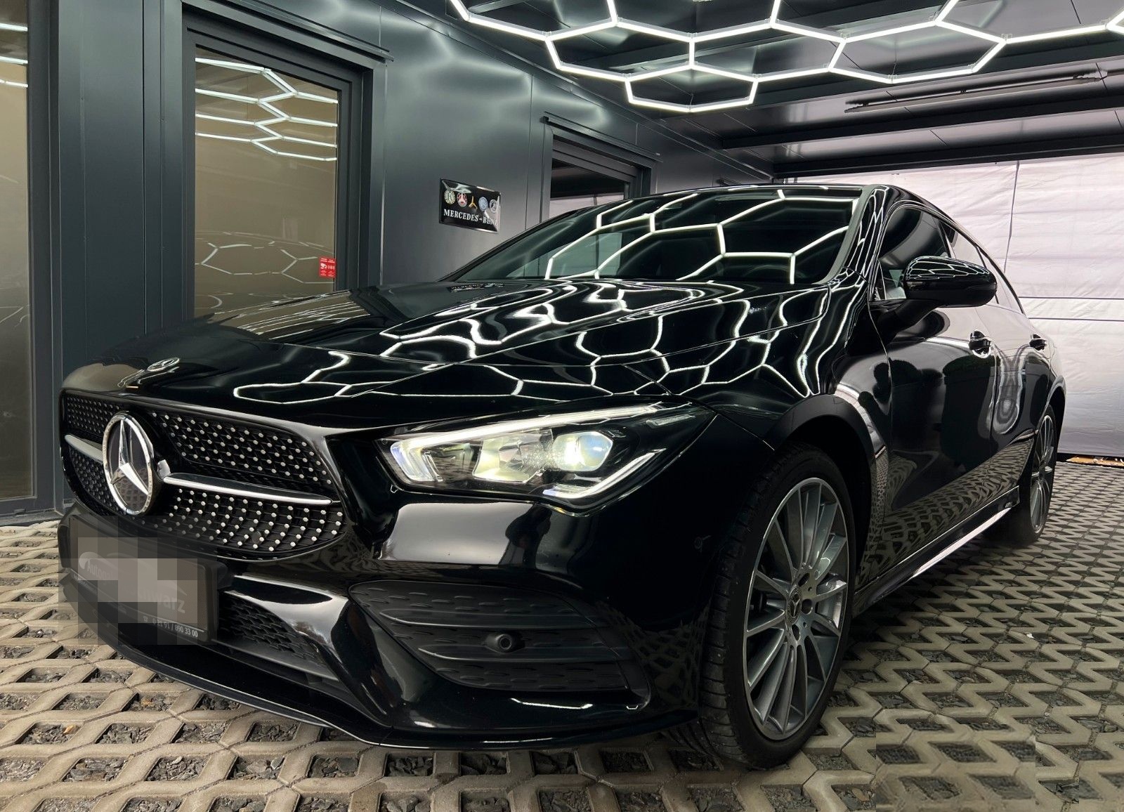 Mercedes-Benz CLA 250e SB 8G AMG NIGHT NAV+SOUND AMBTE 19"PANO foto 3