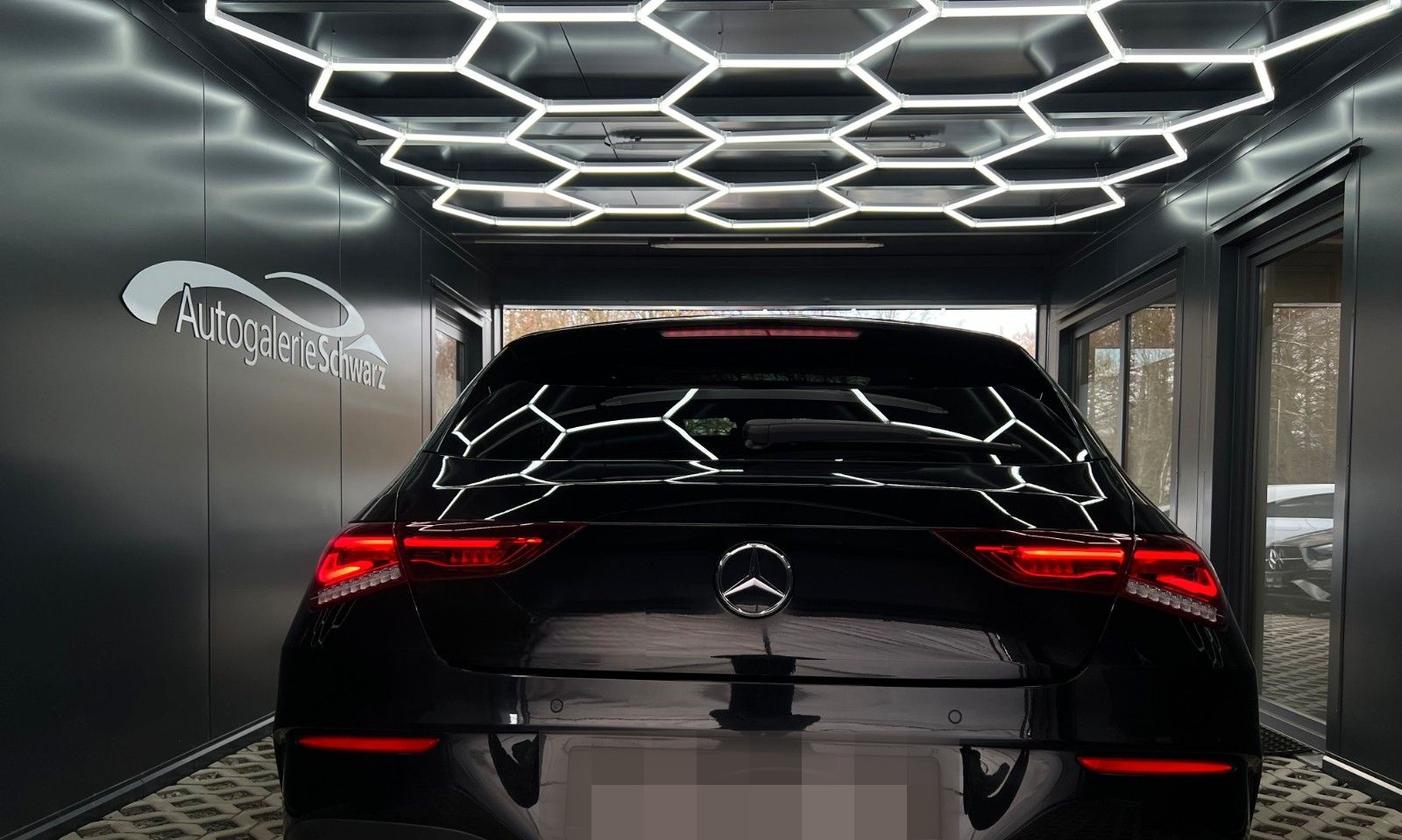 Mercedes-Benz CLA 250e SB 8G AMG NIGHT NAV+SOUND AMBTE 19"PANO foto 8
